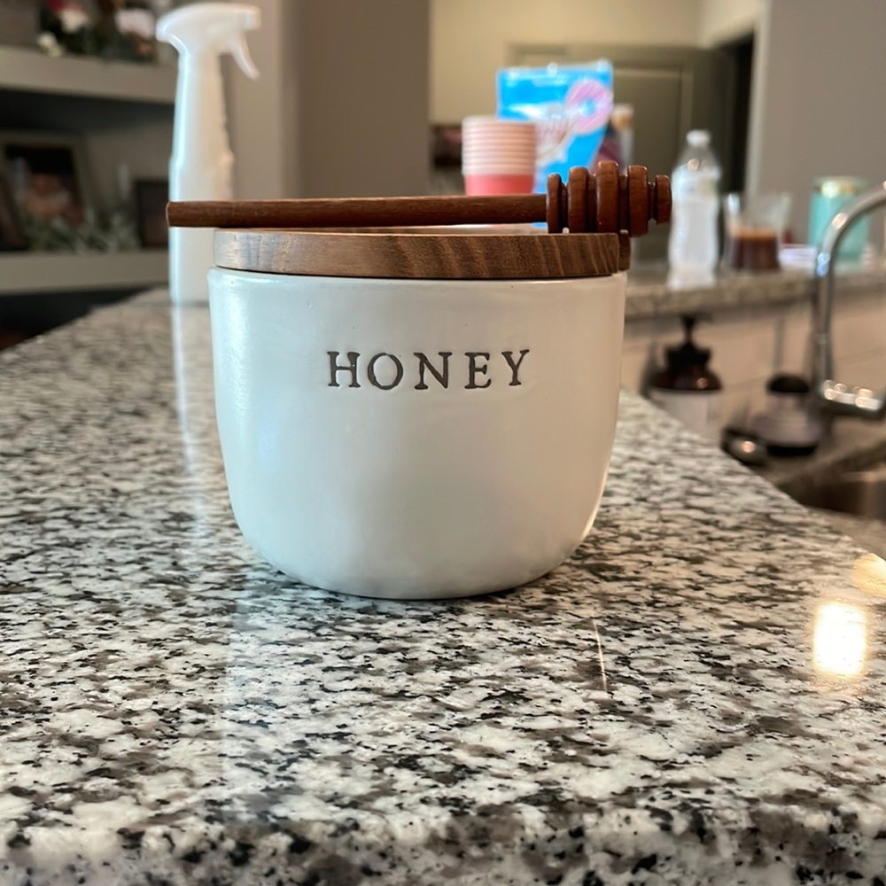 Like brand new honey container by Hearth & Hand magnolia